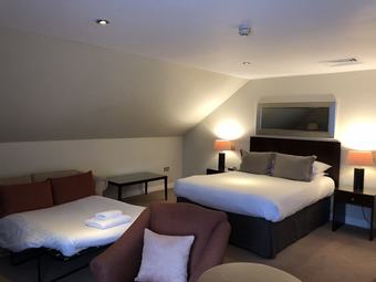 Hustyns Hotel And Spa