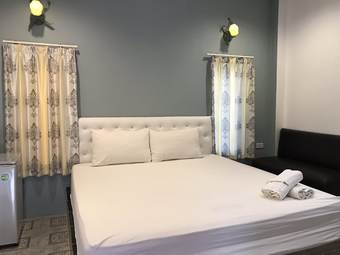 Hotel Suphan Wanwarn Resort