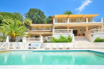 Hotel Les Cavaliers De Saint Paul B&B