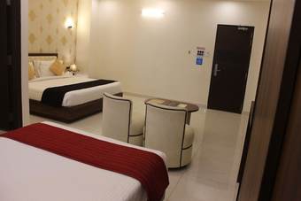 Hotel Ts Royal Grand - Attibele, Hosur