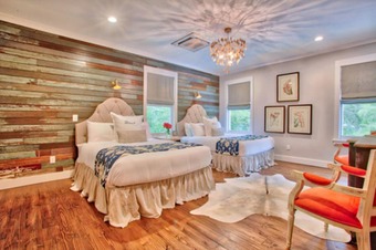 Hotel The Roost Ocean Springs