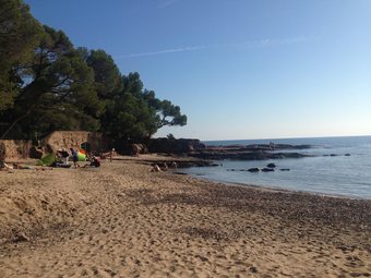 Apartment With One Bedroom In Saint-rapha�l, With Pool Access And Wifi - 100 M From The Beach