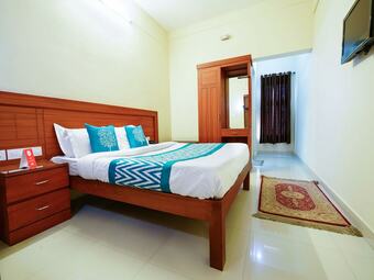 Oyo 9404 Hotel White Fort