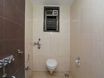 Hotel Oyo 6401 The Neelam Executive