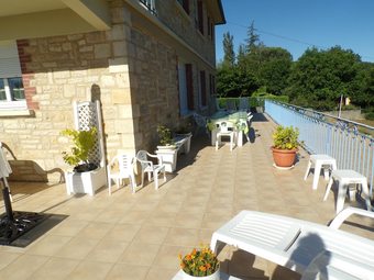 Apartment With 3 Bedrooms In Toulonjac, With Enclosed Garden And Wifi - 60 Km From The Beach