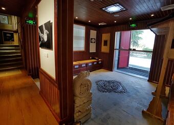 Hotel Yangshuo Li River Gallery Lodge