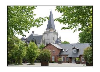 Hotel Schlo� Tremsb�ttel