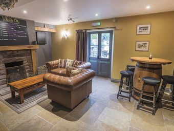 Posada New Crown Inn