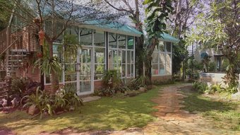 Hotel Ginger Bread House - Pet Lover Resort