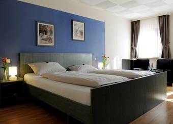 Hotel Restaurant Zum Schlossberg