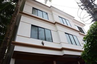 Hotel Nirvaah Room Siolim- Kitchenete