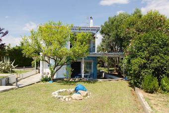 Amazing Villa With A Large Yard