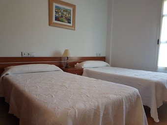 Hostal Restaurante La Charola