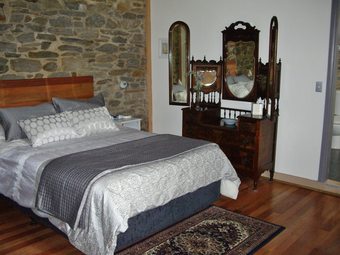 1860 Wine Country Cottages