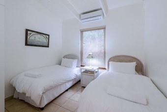 San Lameer Villa Rentals Three Bedroom Superior 2605�