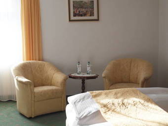 Hotel & Restaurant Bellevue Schm�lln