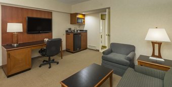Hotel Doubletree Suites By Hilton Htl & Conf Cntr Downers Grove