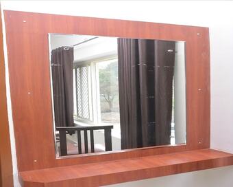 Hotel Corbett Mist Resort