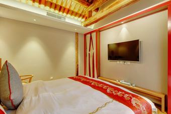 Hotel Isvara Culture Homestay Suites