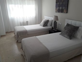 Apartamento En Marbella Con Vistas Al Golf