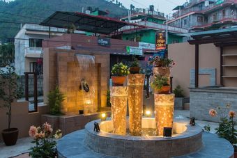 Hotel Teeka Resort Suites And Spa