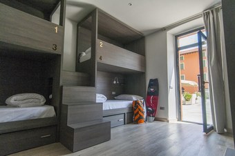 Hostal Campione Del Garda Surf House - Hostel