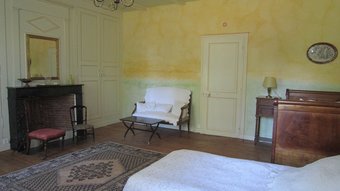 Hotel Chambres D'h�tes Le Clos De La Garenne