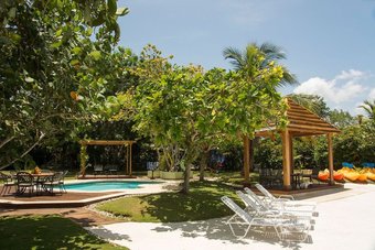 Villa Seagrapes 5br By Jamaican Treasures