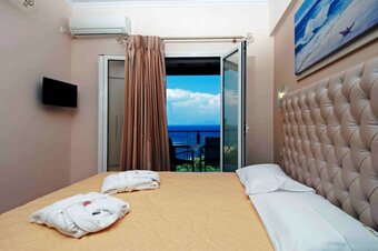 Aparthotel Brentanos Apartments ~ A ~ View Of Paradise