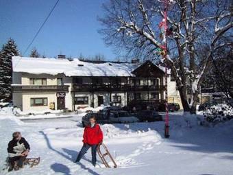 Hostal Landhaus-pension Zum Waffenschmied