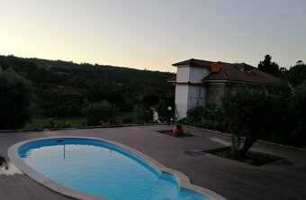 Villa With 4 Bedrooms In Silv� De Cima, With Private Pool, Enclosed Garden And Wifi