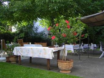 Hostal Gasthof Zum Hirsch