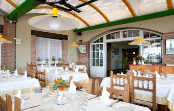 Domaine R�sidentiel De Plein Air Castell Mar