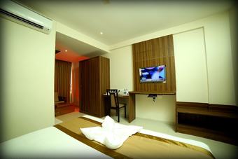 Hotel Grand Plaza Suites