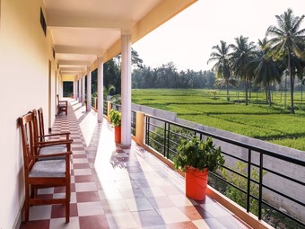 Hotel Oyo 13893 Stay Simple Brindavan Resort