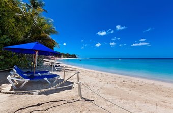 Villa Bluff House By Altman