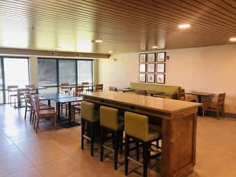 Hotel Country Inn & Suites By Radisson, Sevierville-kodak, Tn.