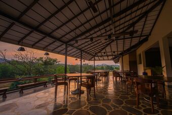 Hotel Kyriad Prestige Riverside Amba Ghat