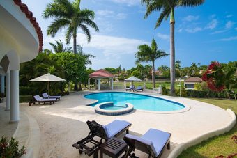 Hotel Crown Villas 4 Bdrm - All Inclusive