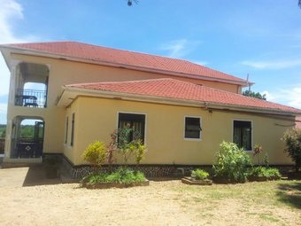 Hotel Rena Akasha Establishments