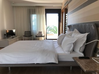 Villa Samaya Beach House