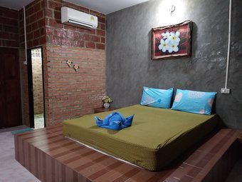 Hotel Honey Home Resort