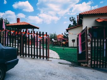 Aparthotel Karyon Apartments