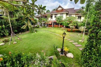 Hotel Baan Nam Pen Resort