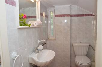 �modern Flat Overlooking The Gulf 300m To The Beach