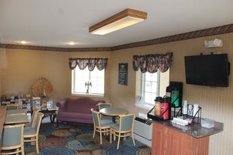 Motel Howard Johnson By Wyndham Lenox