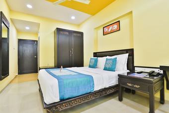 Oyo 14549 Hotel Lotus Residency