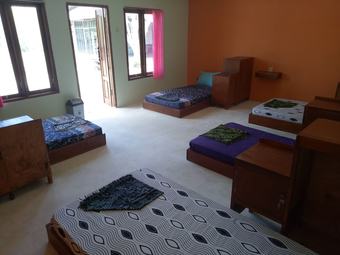 Hostal The Warong Nusa Penida - Hostel