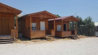 Hotel Bobus Restaurant & Bungalow