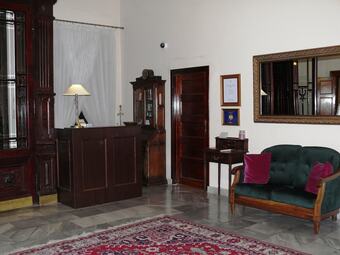 Hotel Dw�r Zbo?enna